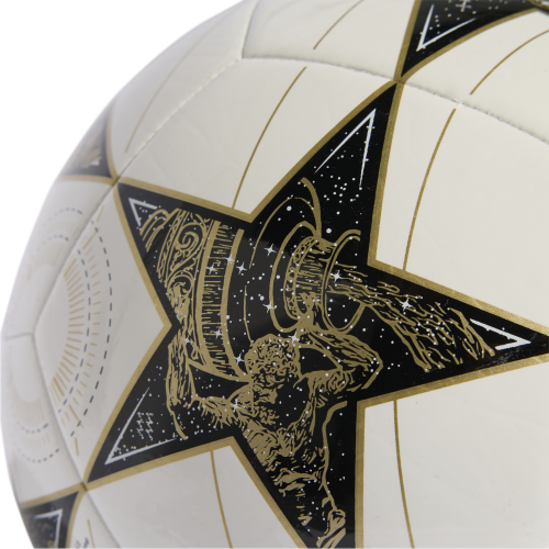 Fotbalový míč adidas UCL Real Madrid Club