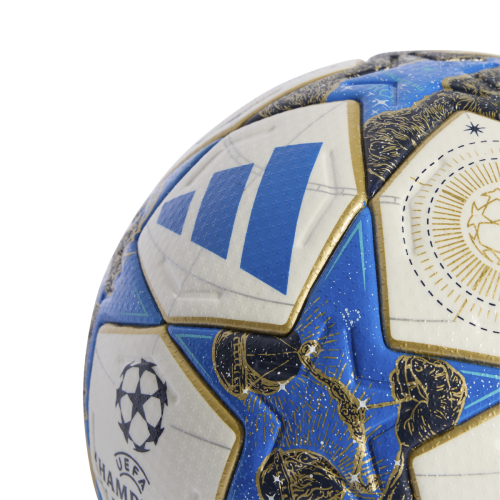 Fotbalový míč adidas UCL Pro