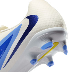 Kopačky Nike Phantom 6 Low Academy FG/MG LV8