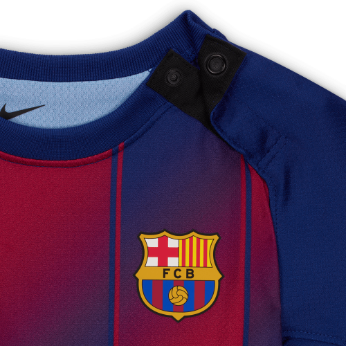 Baby komplet Nike FC Barcelona domácí 2025/2026