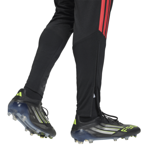 Tréninkové kalhoty adidas Tiro 26 League Slim