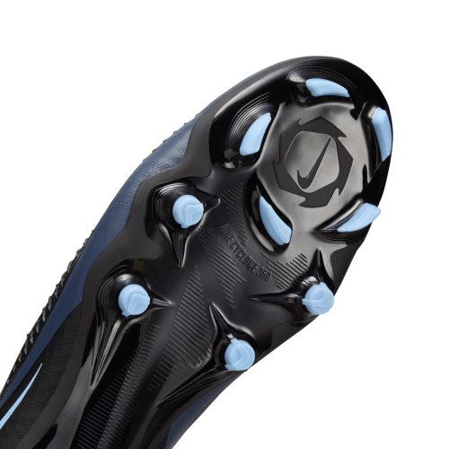 Kopačky Nike Phantom 6 Low Academy FG/MG